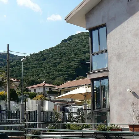 Apartment Etna